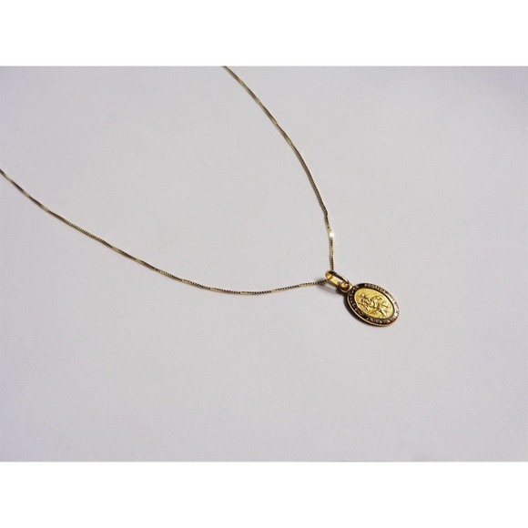 10K Real Gold St Christopher Pendant Necklace, Yellow Gold Protection Charm - Picture 3 of 4